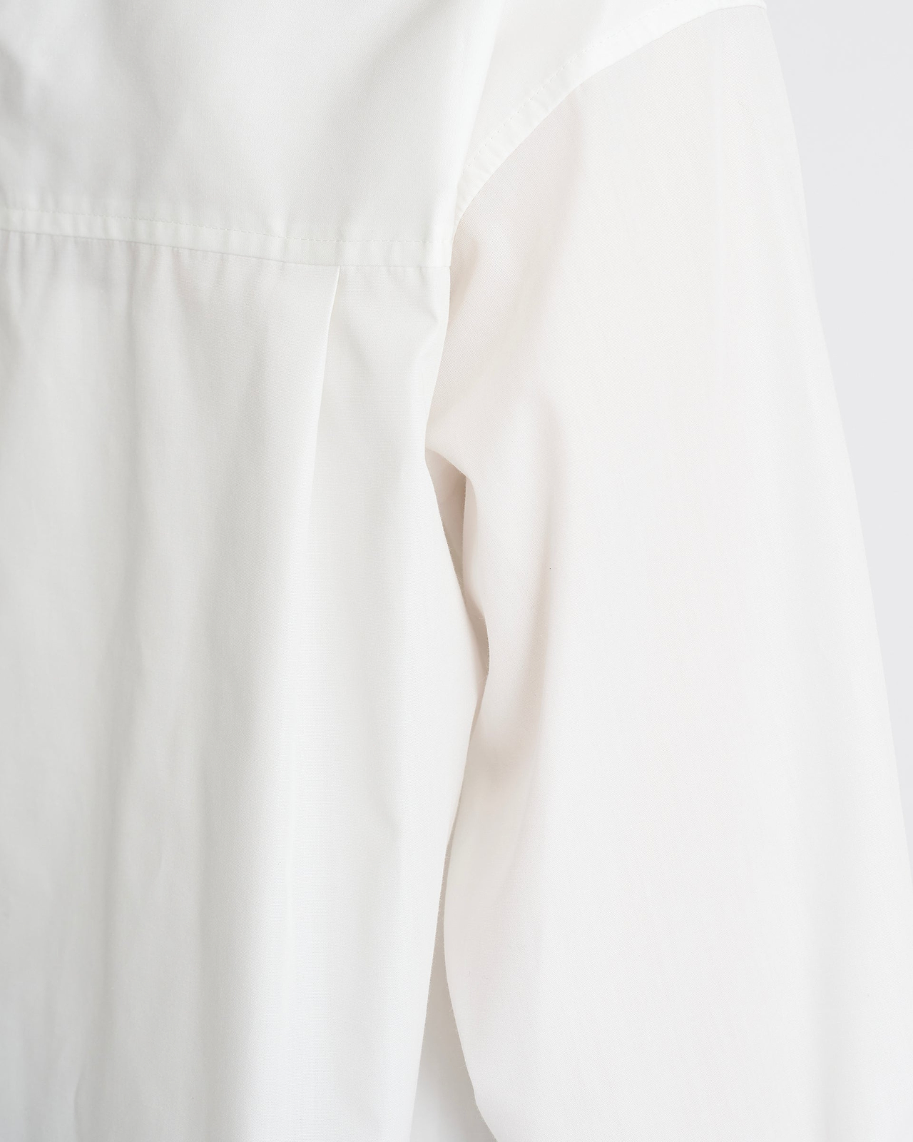 【26AW】スカラップフレームプルオーバー
