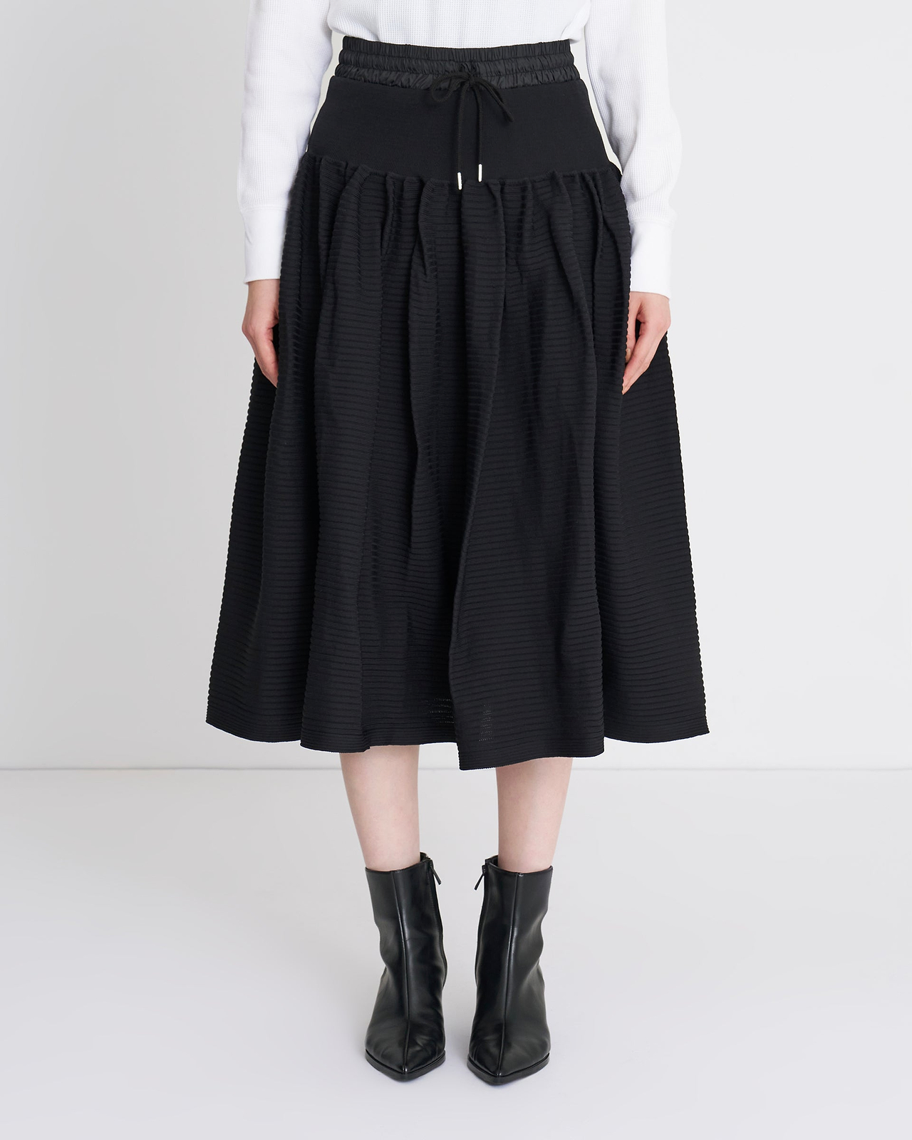 【26AW】エアフレームスカート