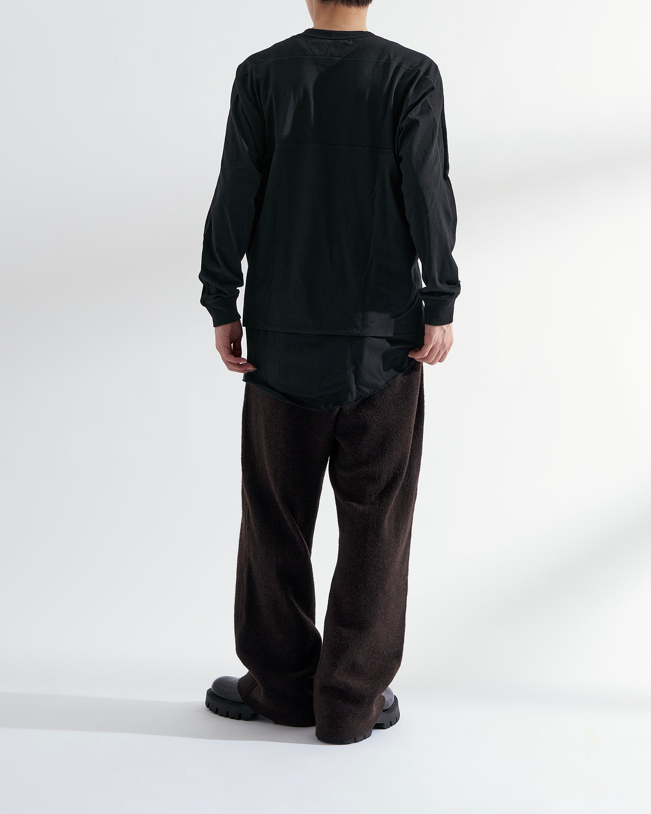 【26AW】ニットパンツ（ハードツイストクレープ）