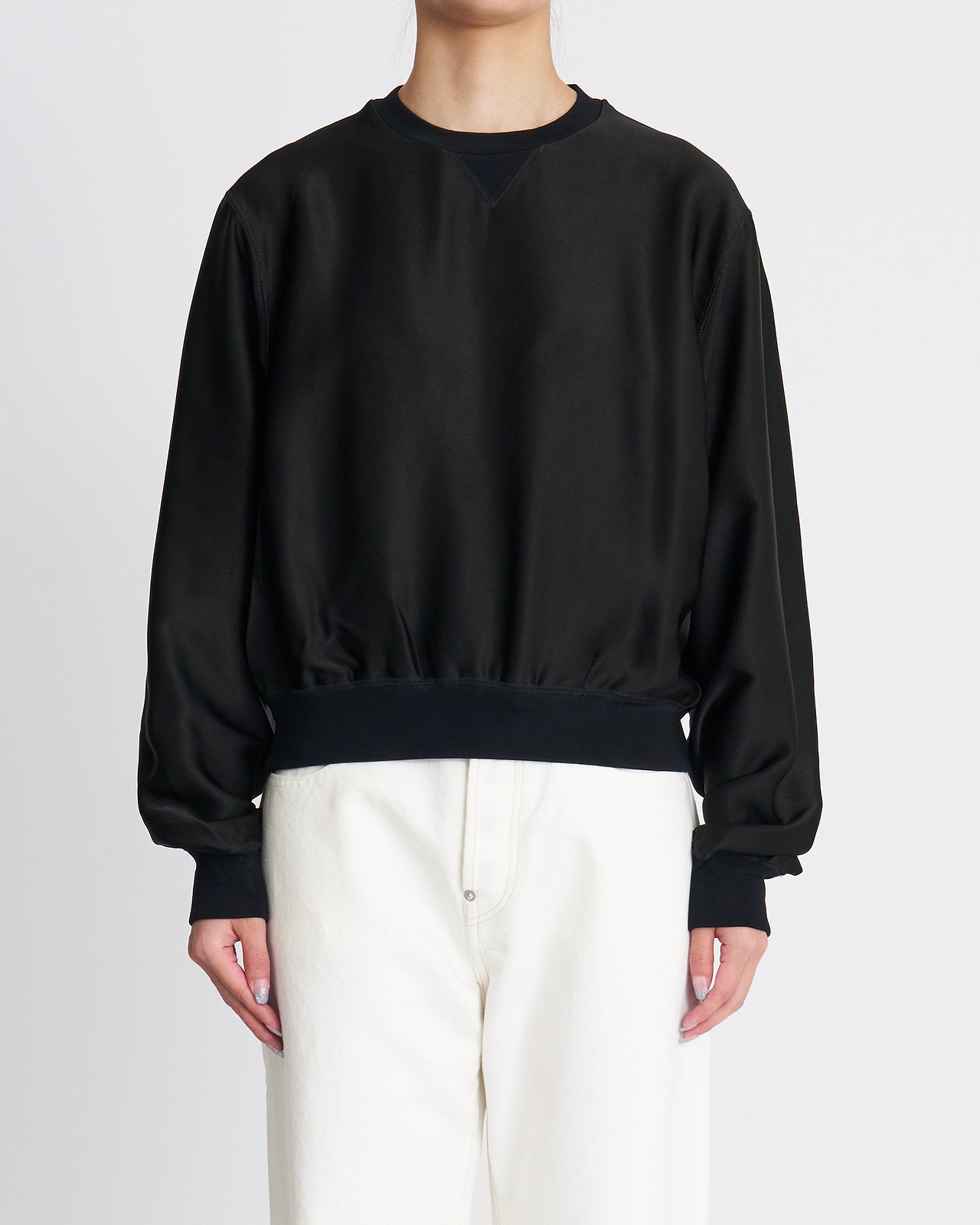 【26AW】サテンリバースウィーヴトップ