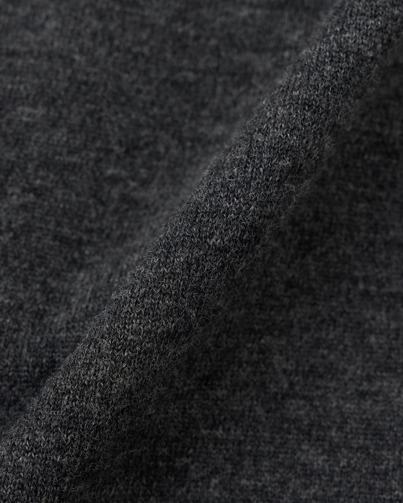 【26AW】エディスフラワーニットスカート