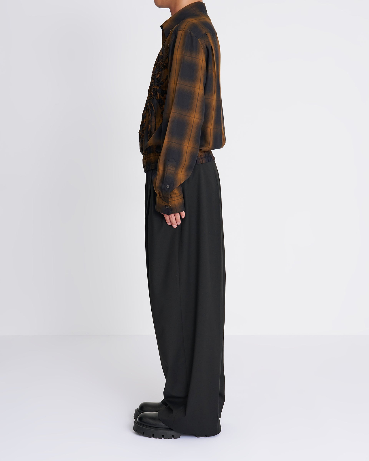 【26AW】エンブロイダードブルゾンシャツ