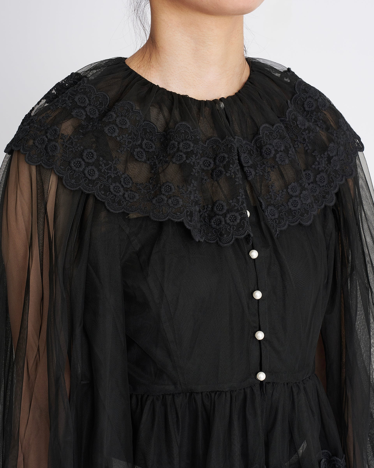 【26AW】ダンテルテープチュールブラウス
