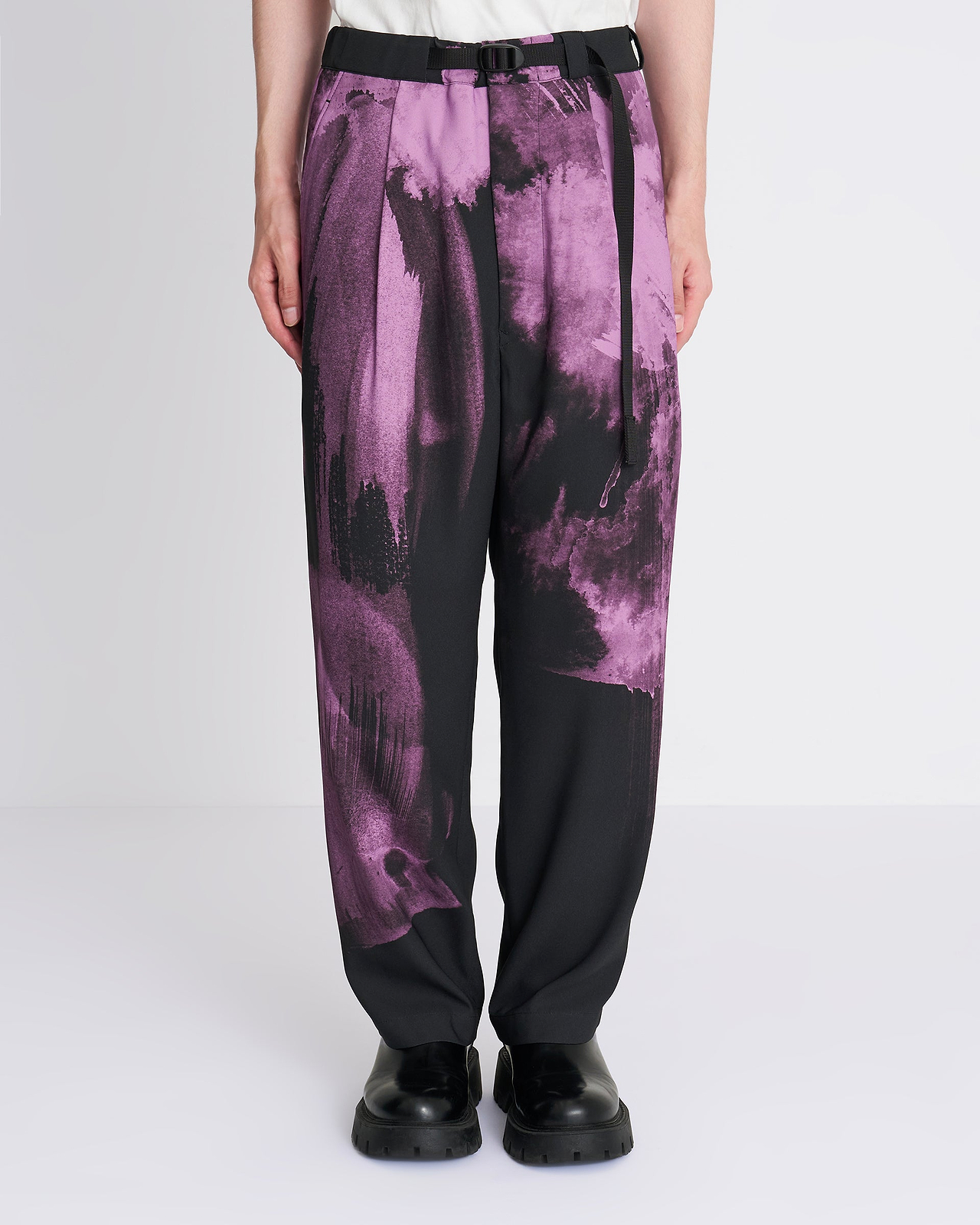 【26AW】テープベルト1タックパンツ