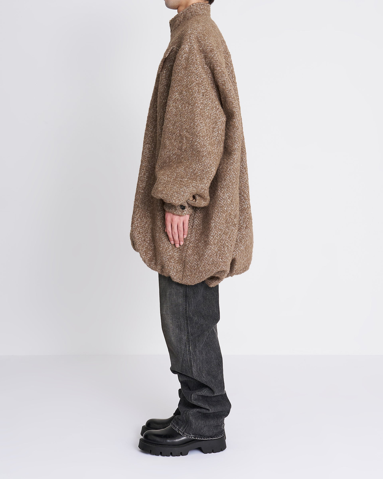 【26AW】ヘリンボーンバルーンコート