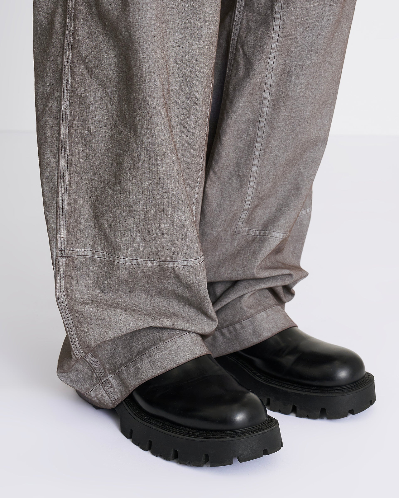 【26AW】ピグメントプリントペインターパンツ