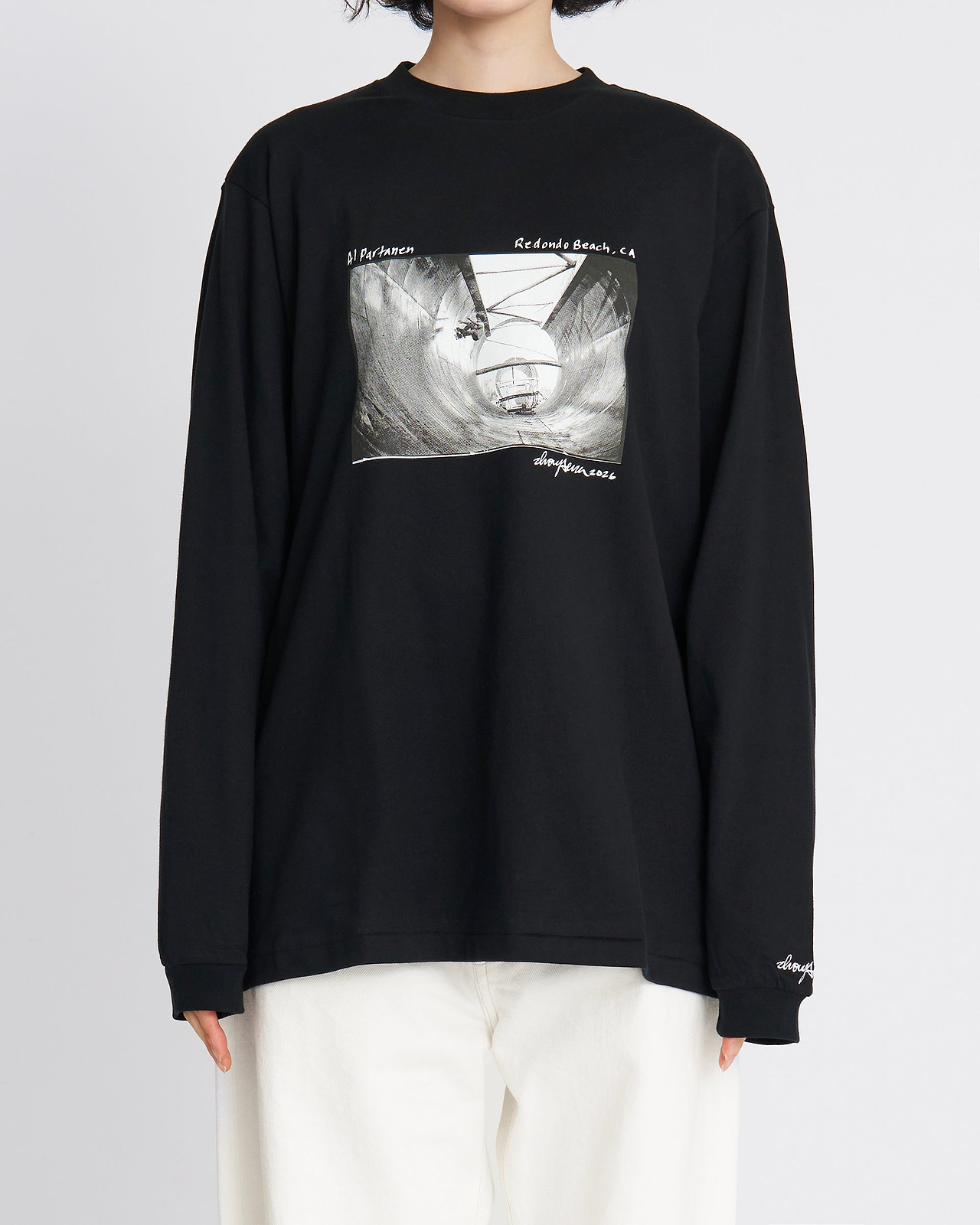 【26AW】アイボリー・セラ "REDONDO BEACH, CA" L/S  Tシャツ