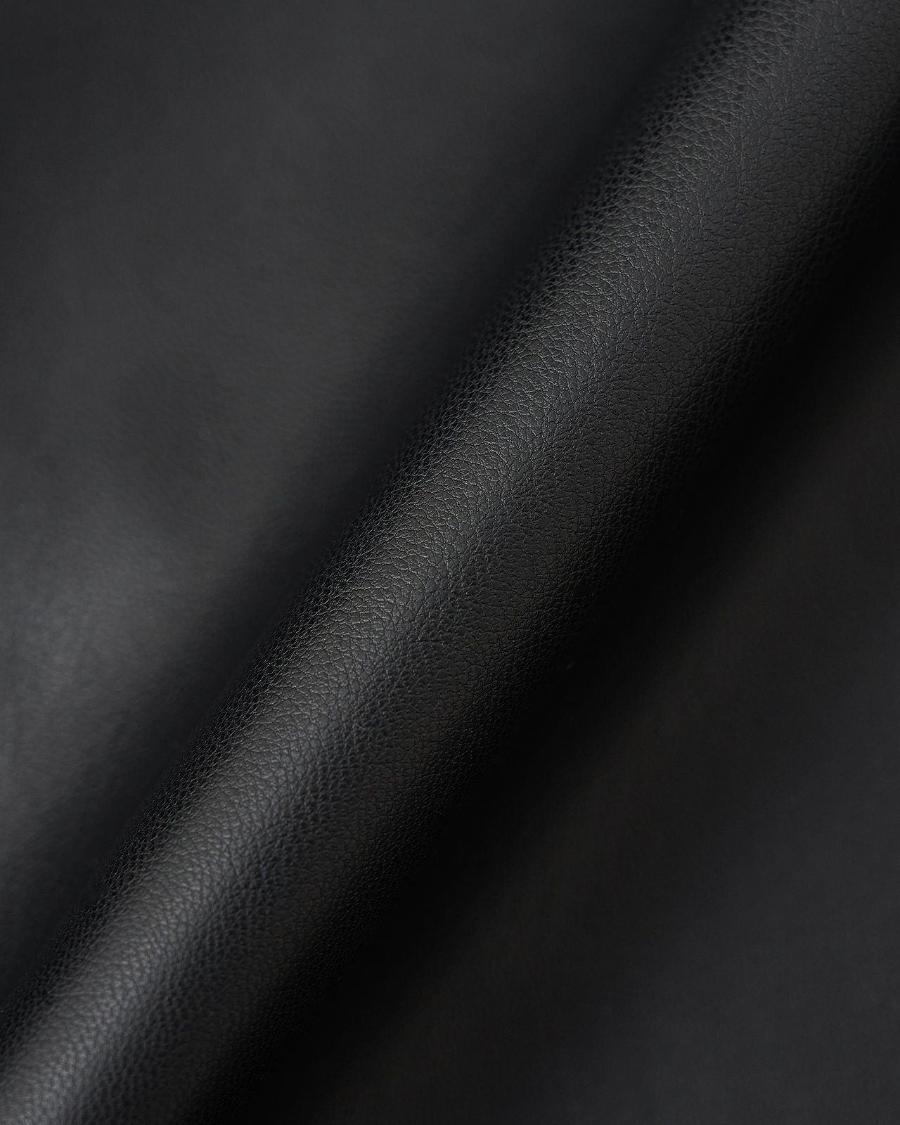 【26AW】シンセティックレザーシャツ