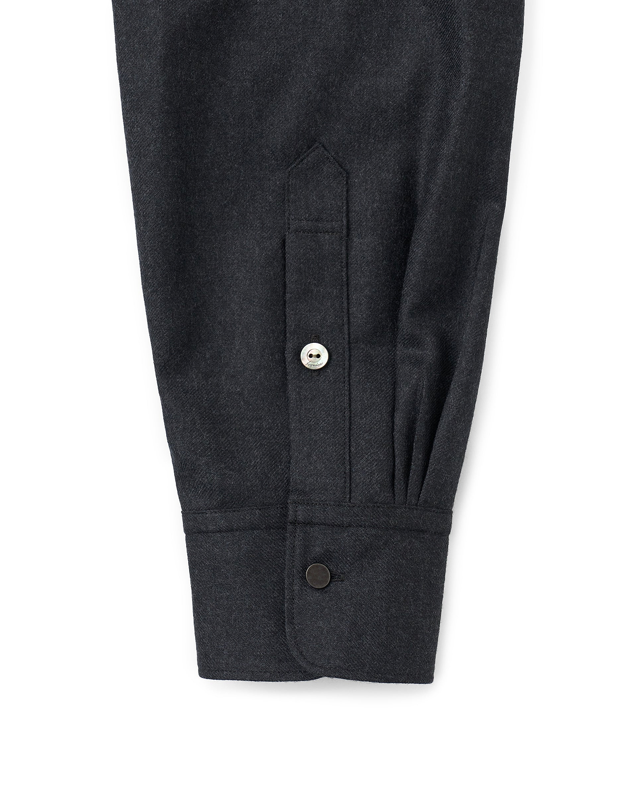 【26AW】オーナメントフライフロントシャツ