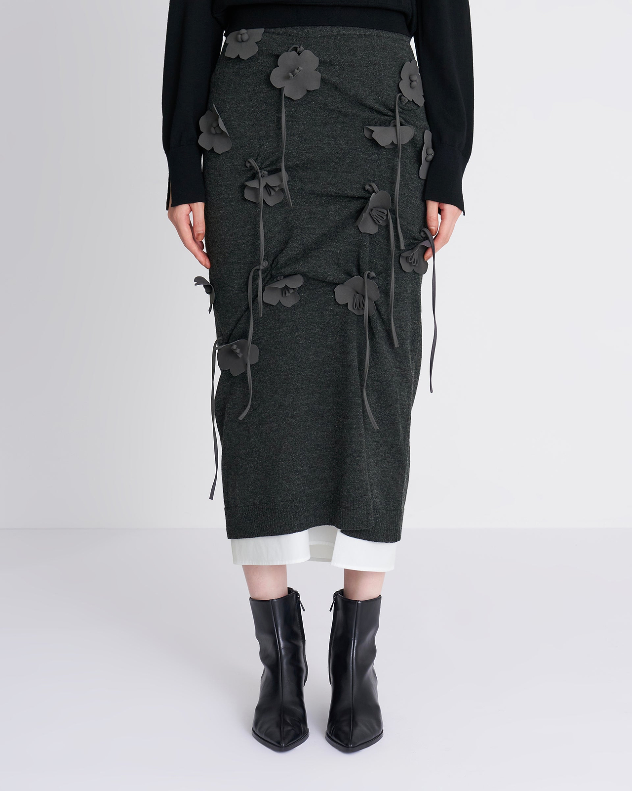 【26AW】エディスフラワーニットスカート