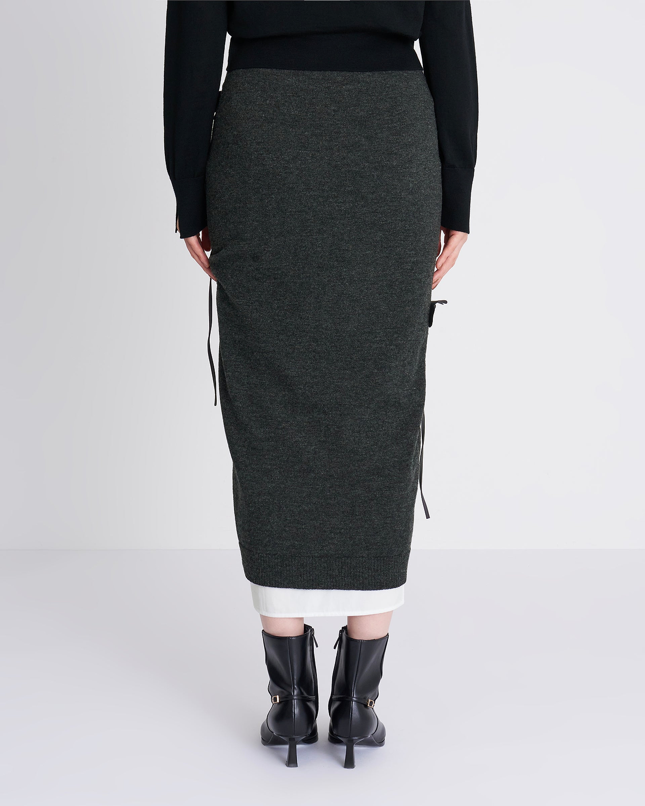 【26AW】エディスフラワーニットスカート