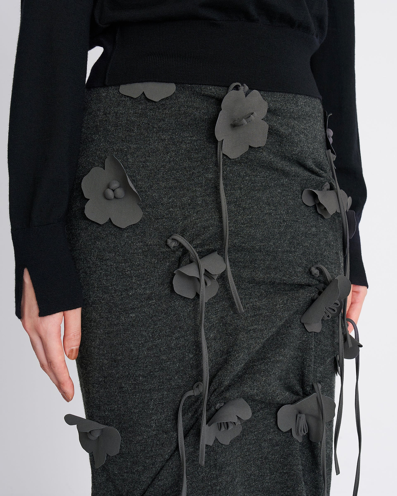 【26AW】エディスフラワーニットスカート