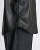【26AW】シンセティックレザーシャツ