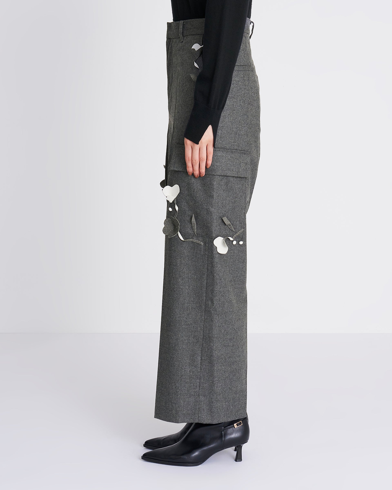 【26AW】ラプトンフラワートラウザーズ