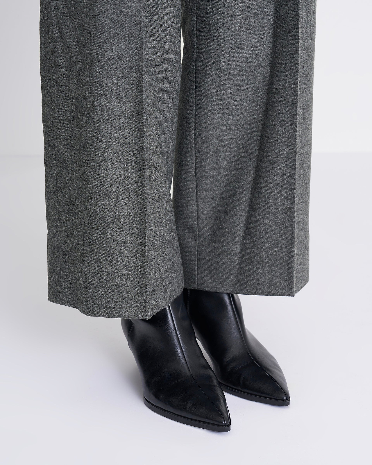 【26AW】ラプトンフラワートラウザーズ