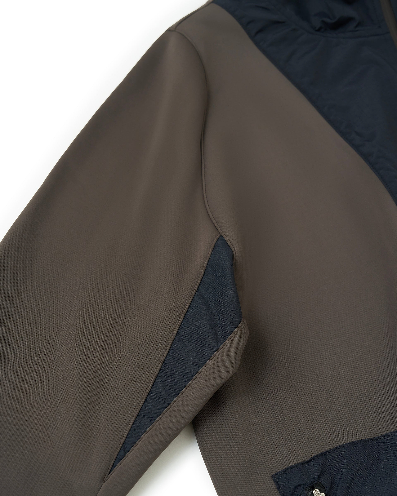 【26AW】ゴーストトラックライトBL