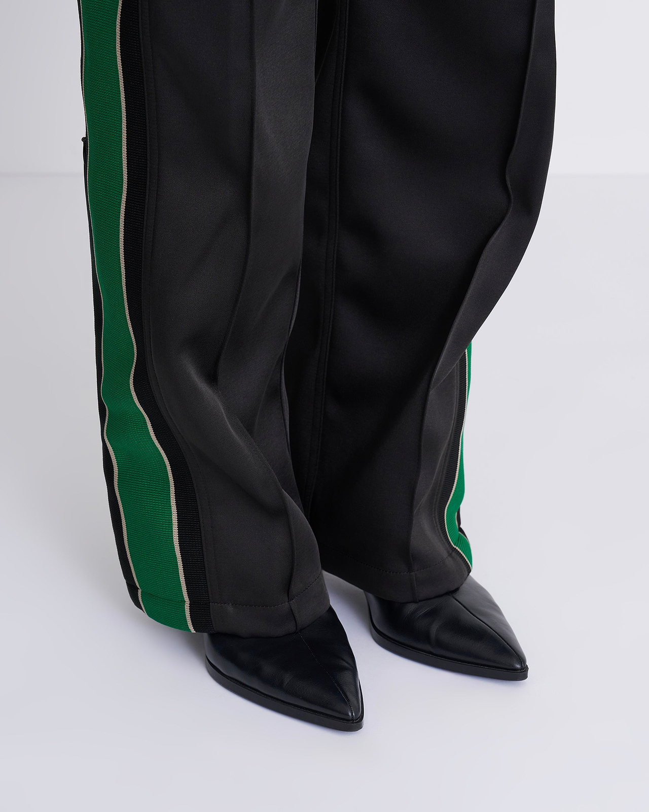 【26AW】トラックパンツ