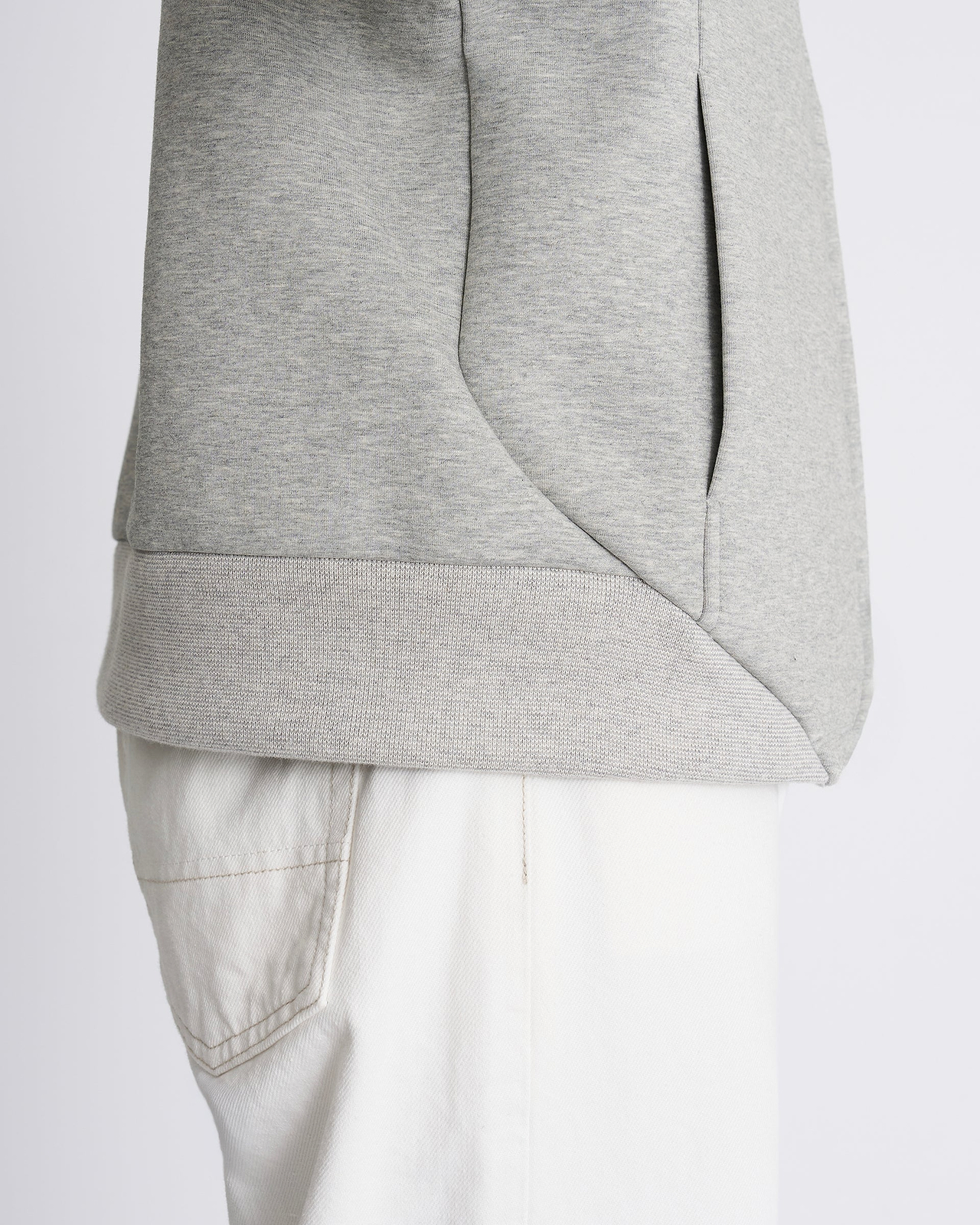 【26AW】スペーサーパーカー