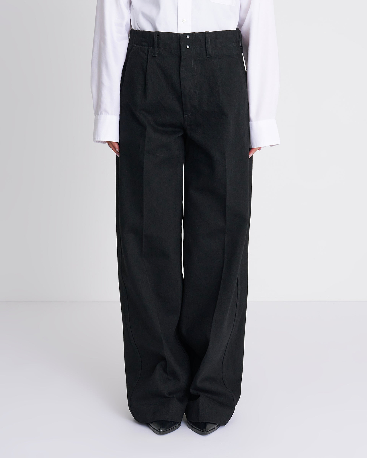 【26AW】THEワイドジーントラウザーズ（ブラック×ブラック）