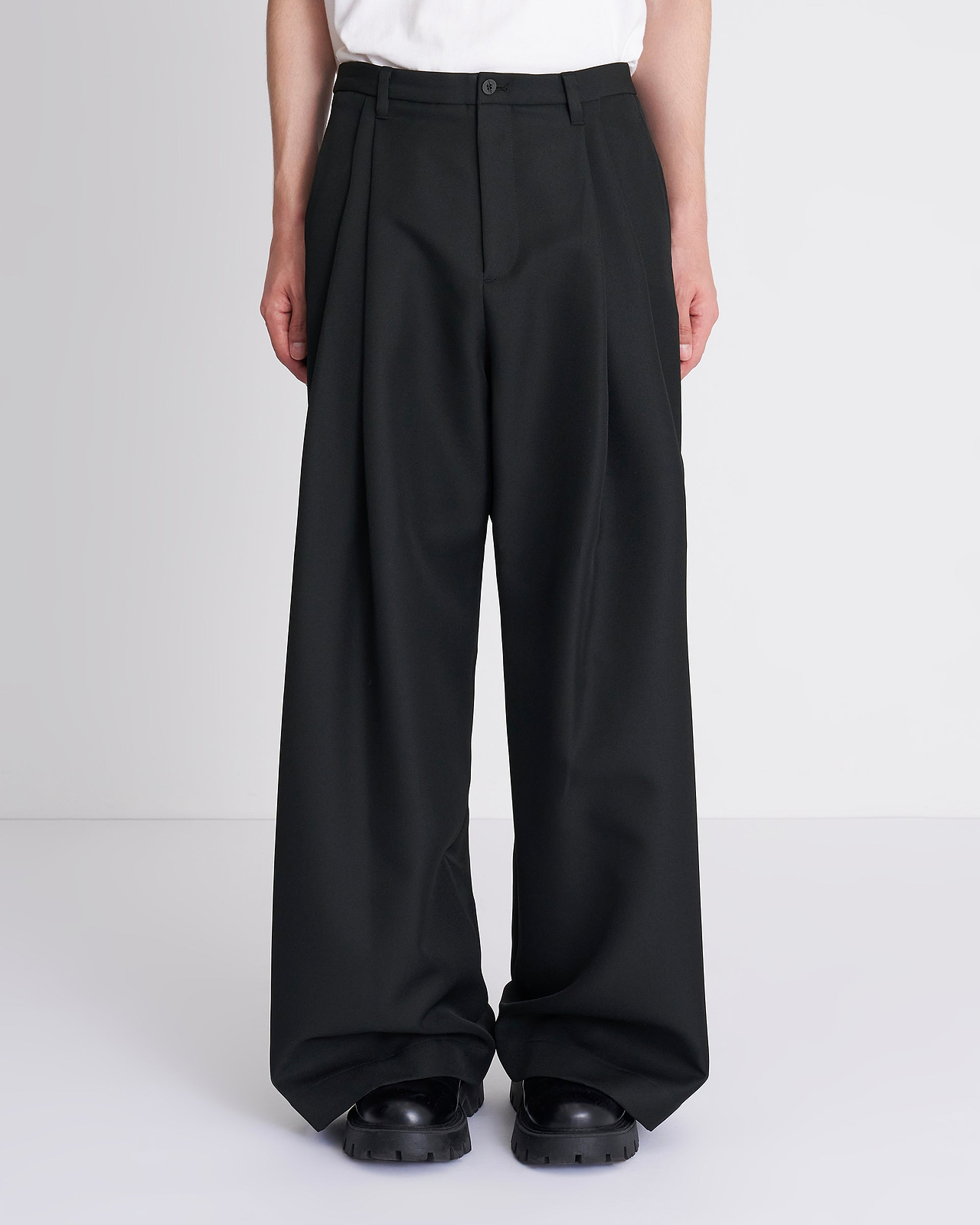 【26AW】ツイルツータックスラックス
