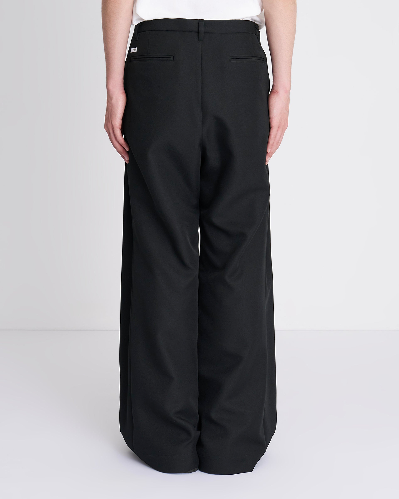 【26AW】ツイルツータックスラックス