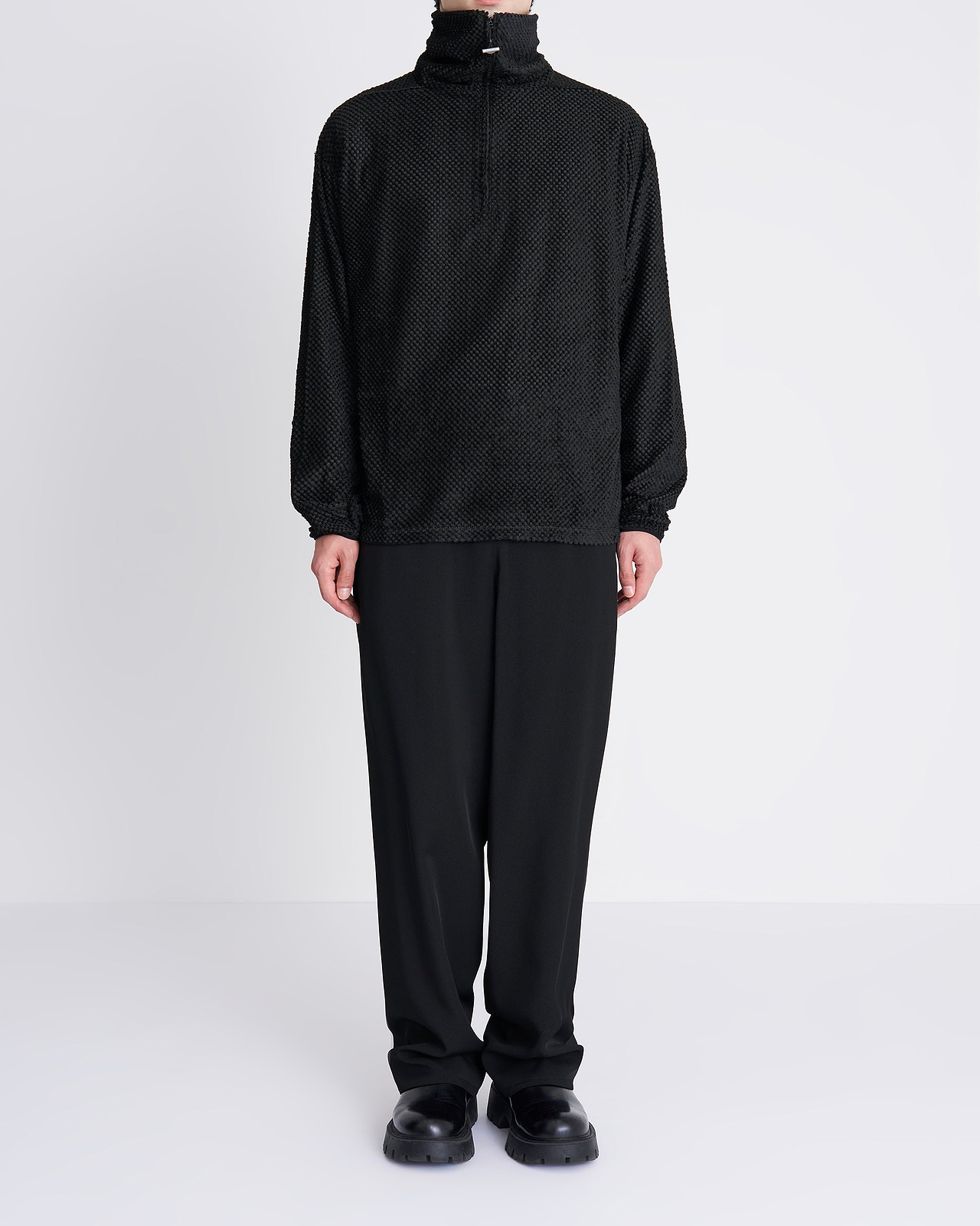 着用サイズ3／身長177cm