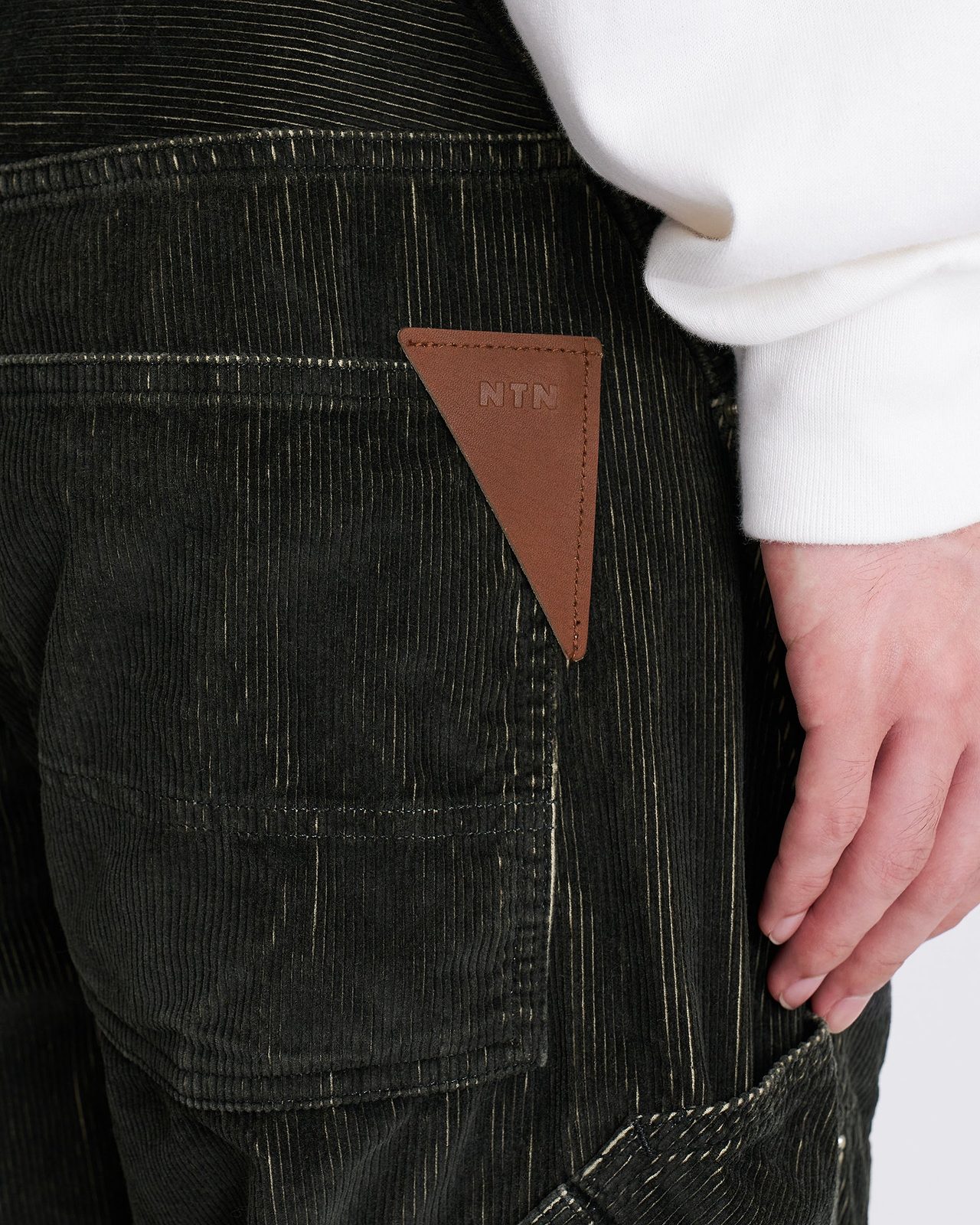 【26AW】ピグメントコテッドコーデュロイワークパンツ