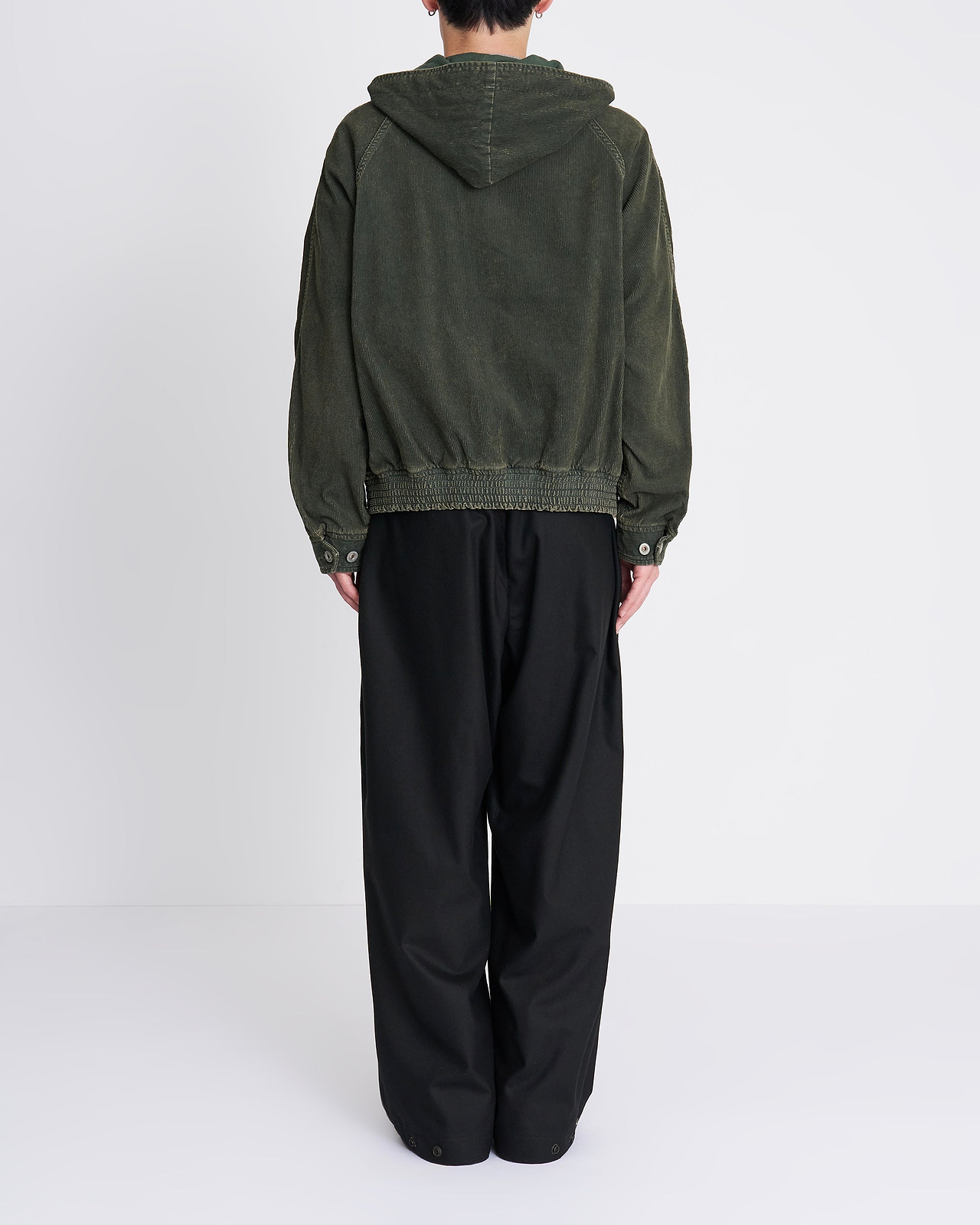 【26AW】コーティドコーデュロイパーカー