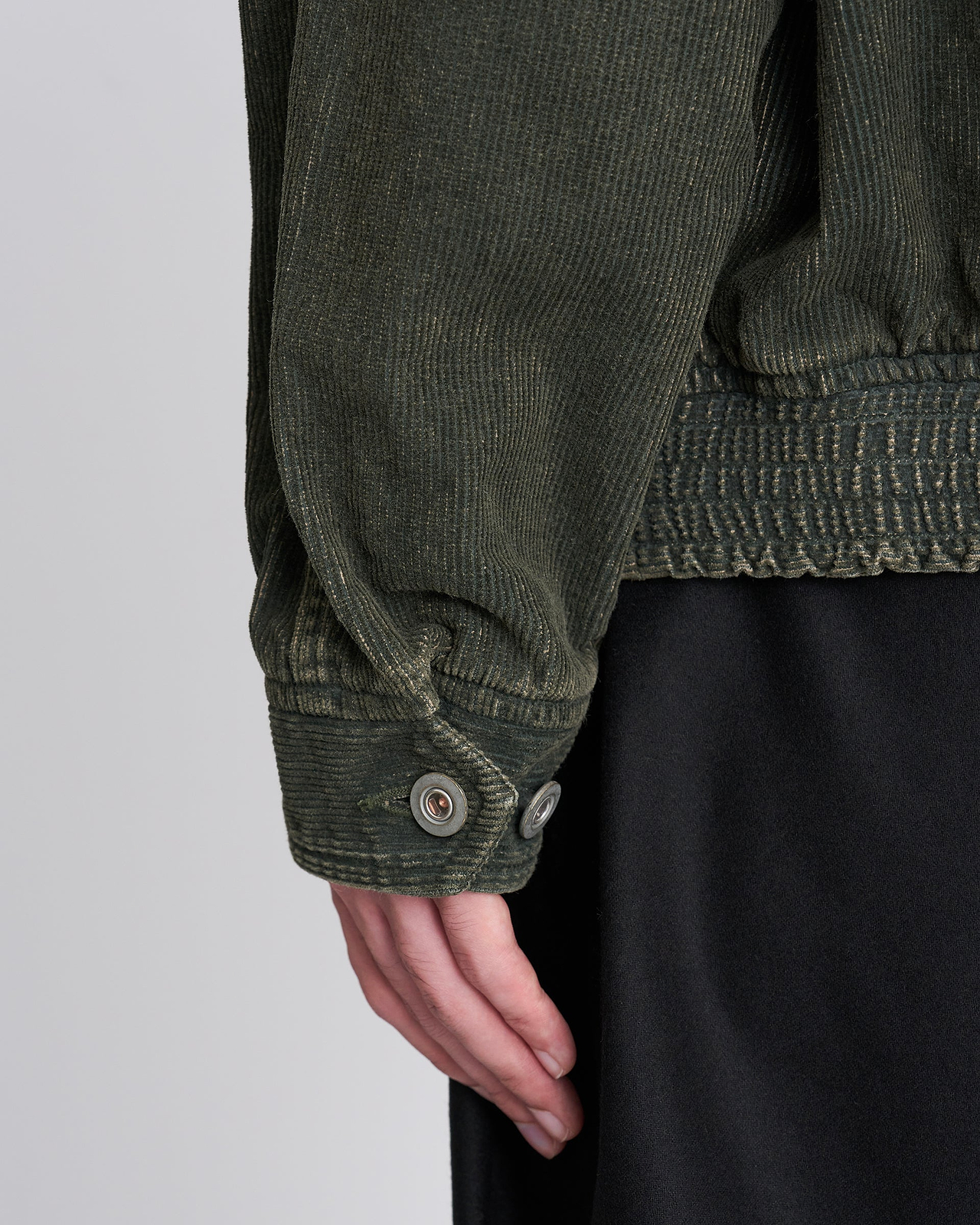 【26AW】コーティドコーデュロイパーカー