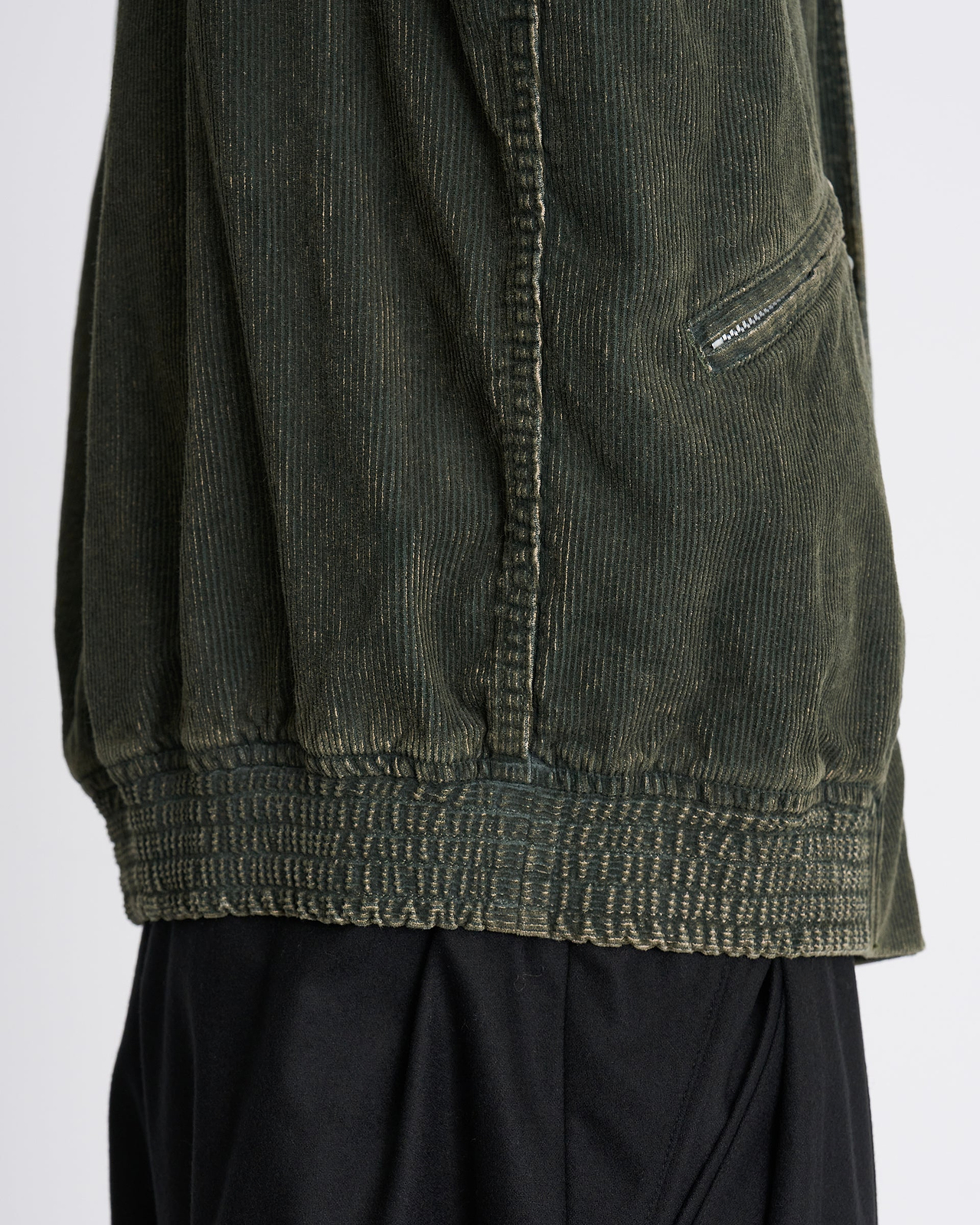 【26AW】コーティドコーデュロイパーカー