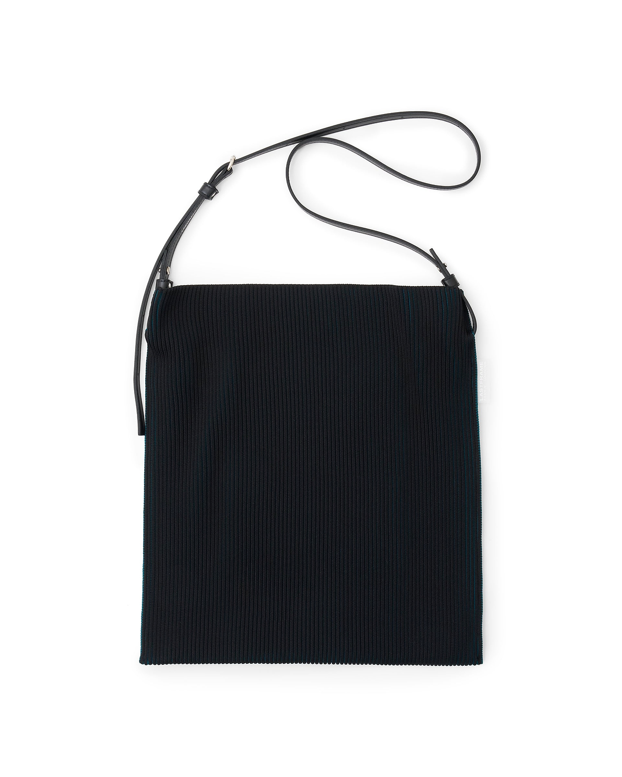 【26AW】フラット（ミディアム）