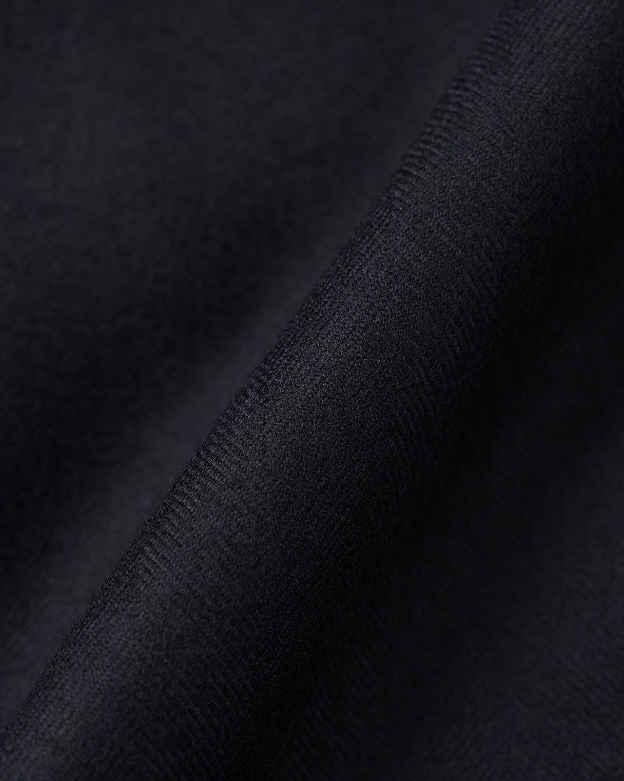 【26AW】ドレーピングファイブタックワイドトラウザーズ