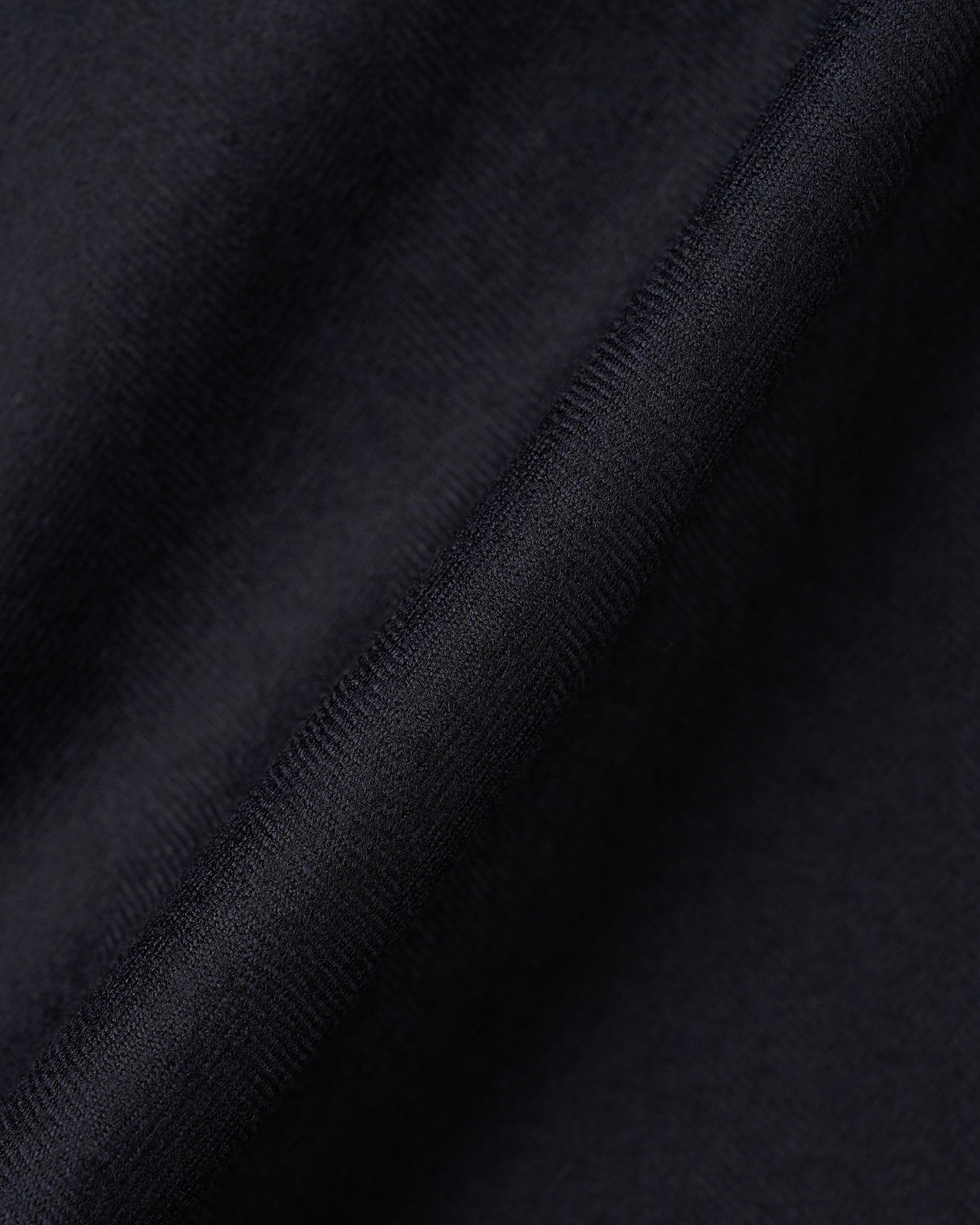 【26AW】ドレーピングシャツ001