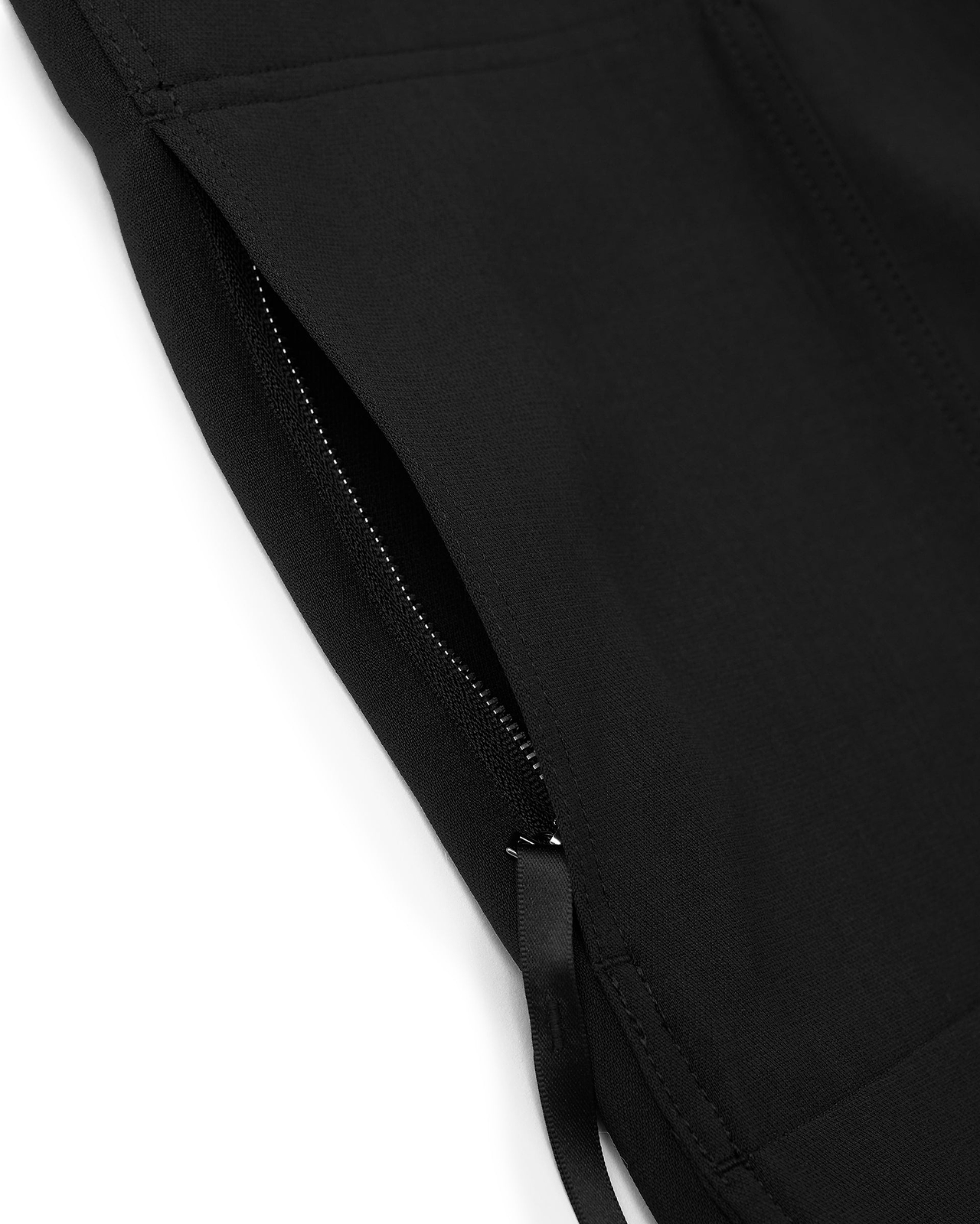 【26AW】ドローコードユーティリティパンツ