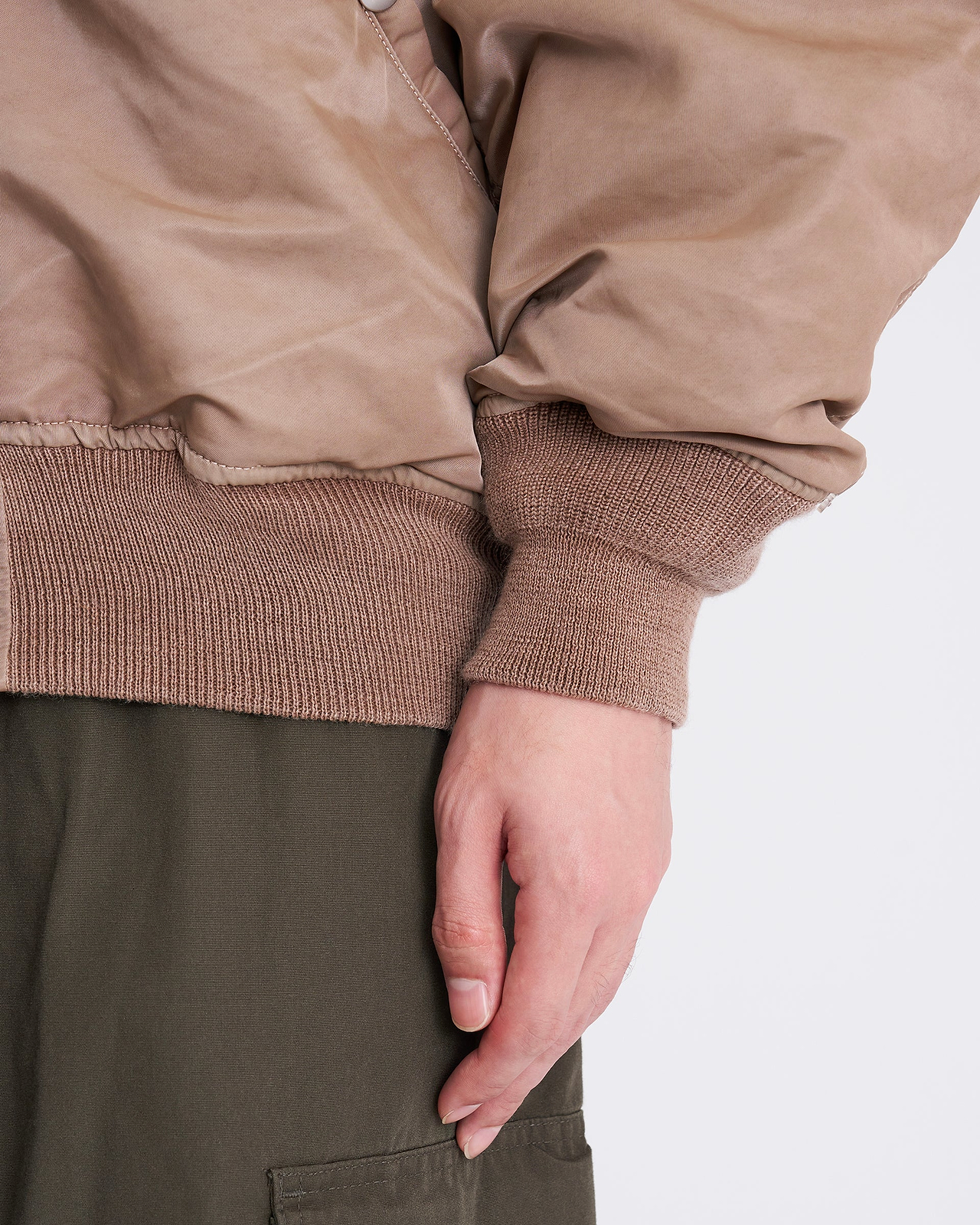【26AW】ハンドダイボンバージャケット