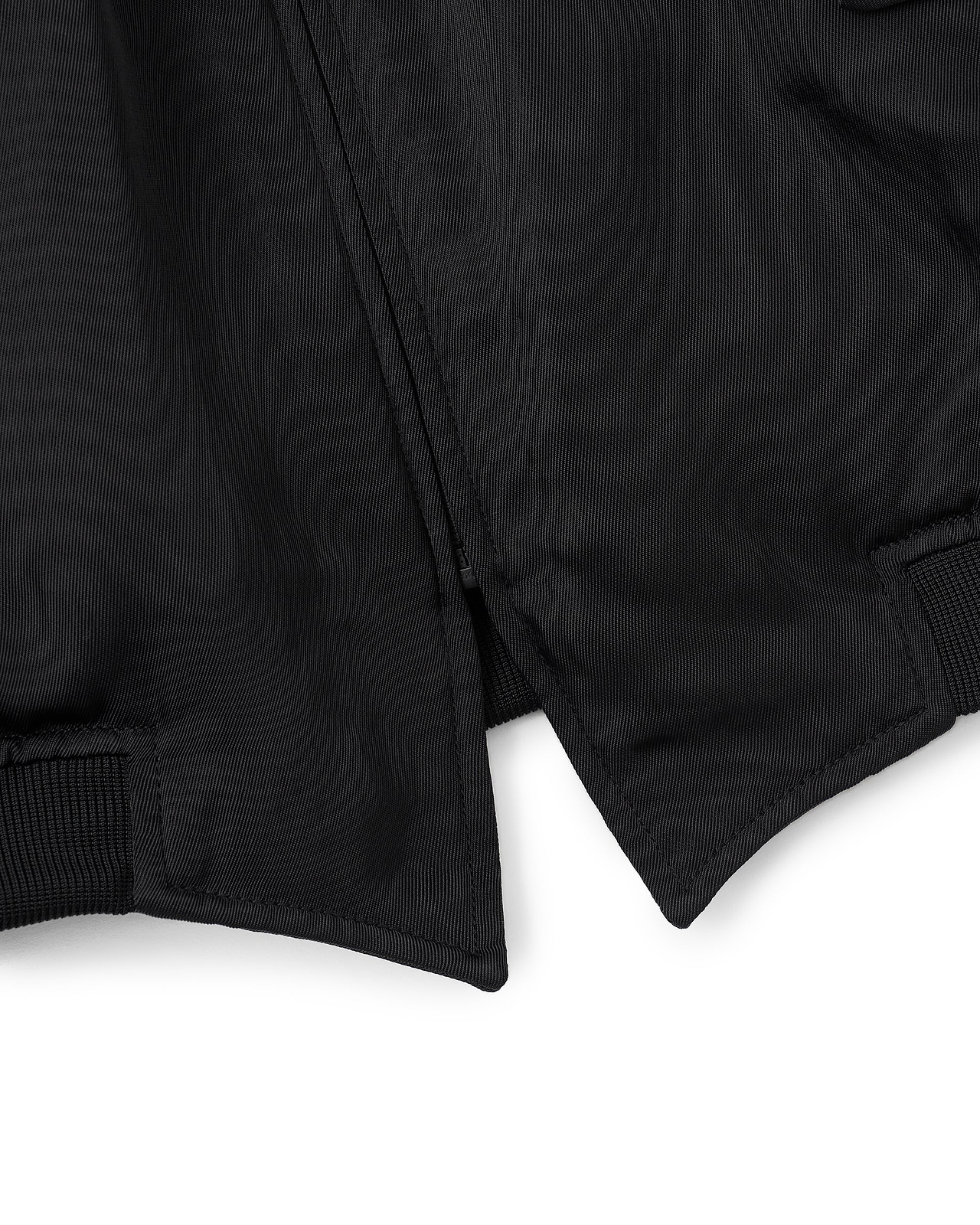 【26AW】ソーンパルスMA-1 BL