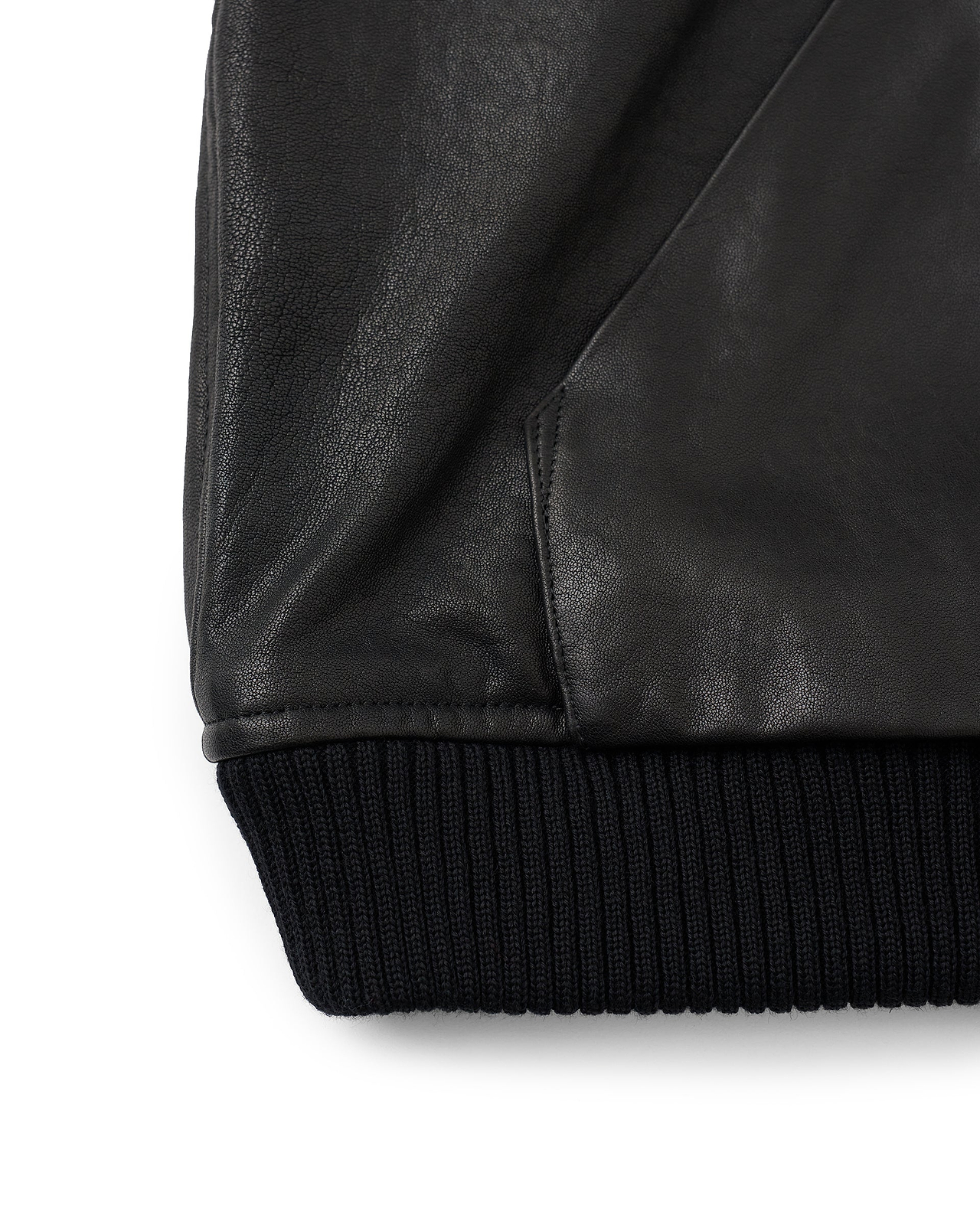 【26AW】ベータレザーフーデッドブルゾン