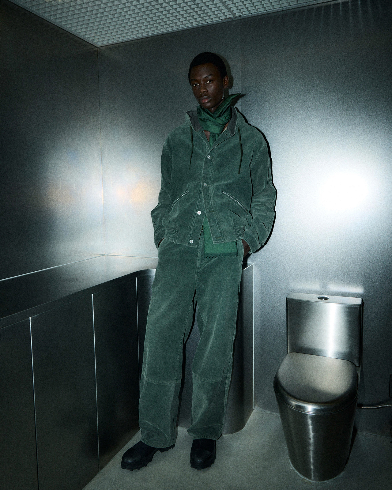 【26AW】コーティドコーデュロイパーカー