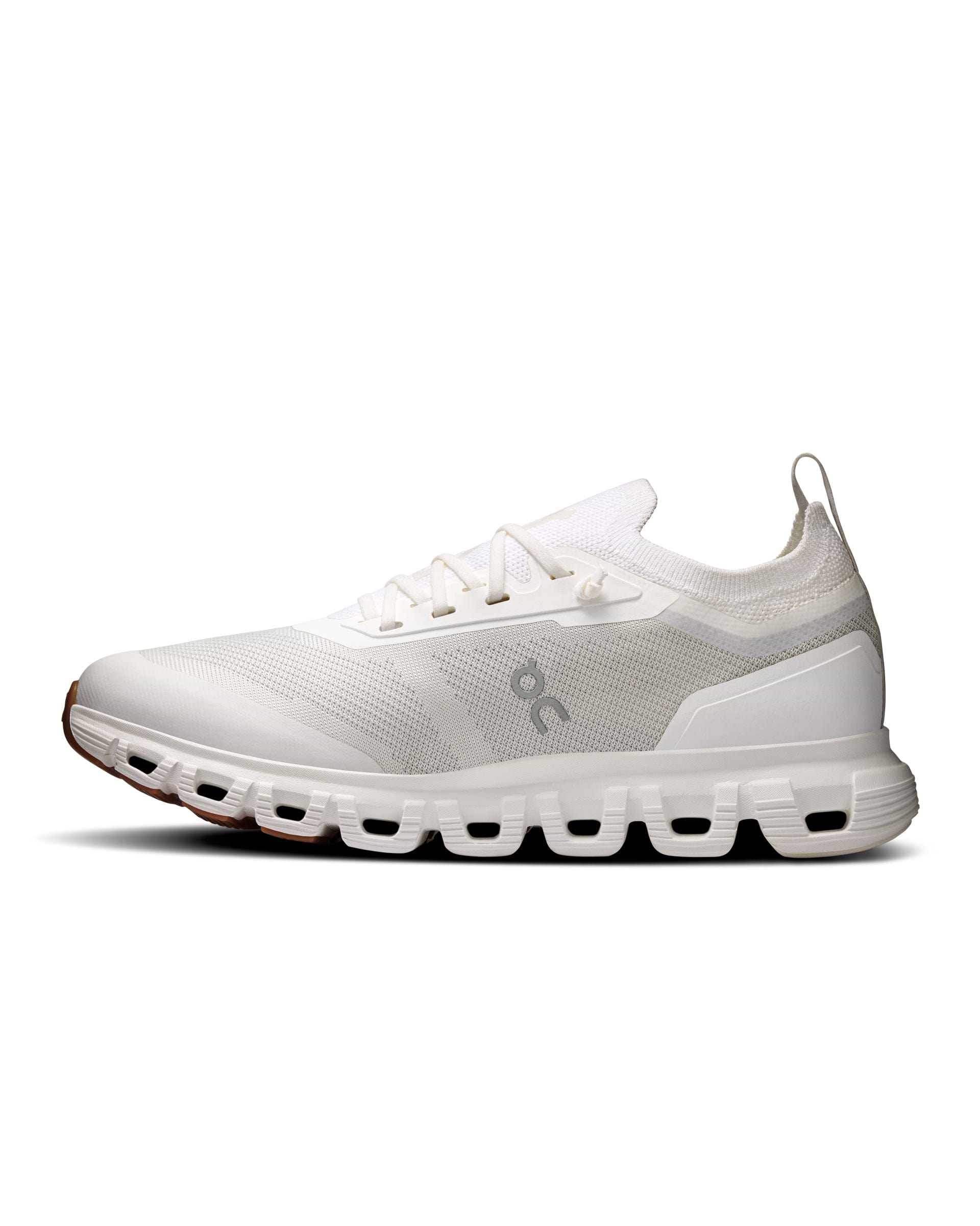 On】クラウド6 ヴァーサ（ウィメンズ）| Size23-26・ホワイト | 海外製