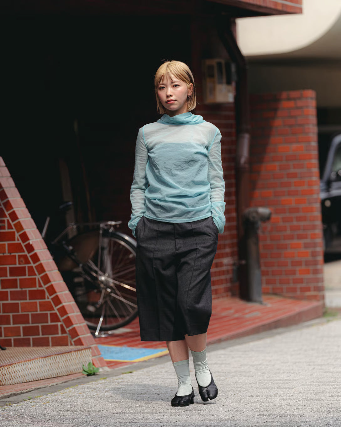 着用サイズS／身長160cm（ゆるりと寛ぐか、きりりと締めるか。5人が魅せる夏のショートパンツスタイル 掲載）