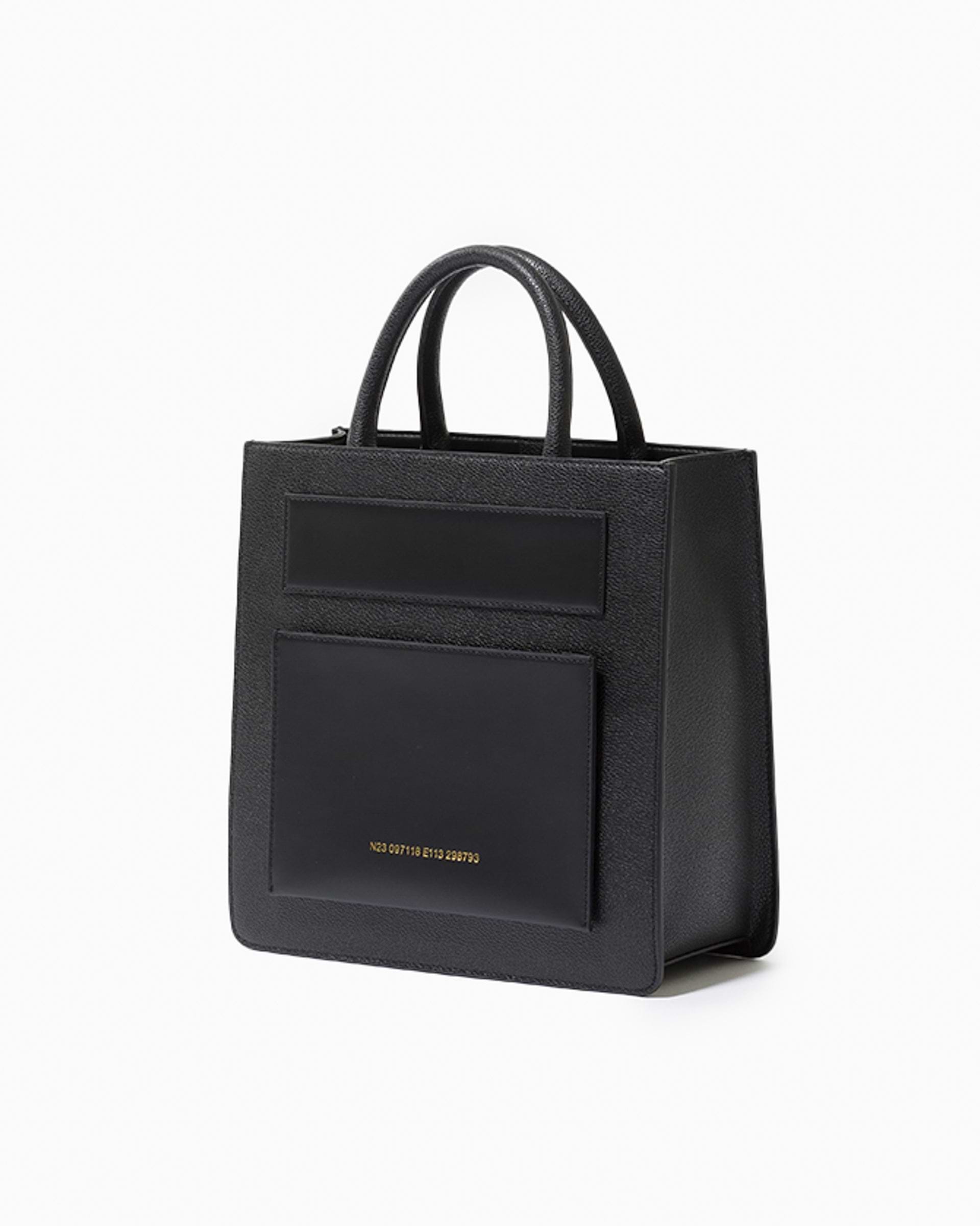 BEEDEN ハンドバッグ ブラック バッジ付き BIÉDE】エレメント 05《ブック》ブラックエッジ – ファッション