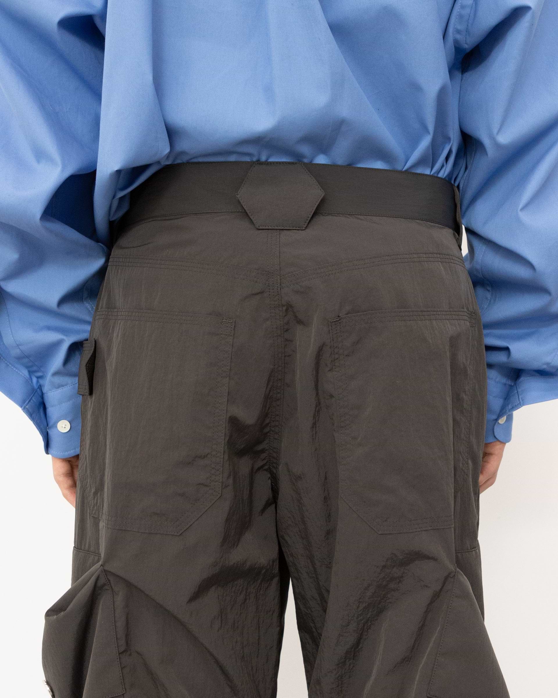 OUAT★CHANNEL TROUSERS★カーゴパンツ★ナイロンパンツ★デニム OUAT】チャネルトラウザー ブラック | 日本製 ナイロンパンツ | F