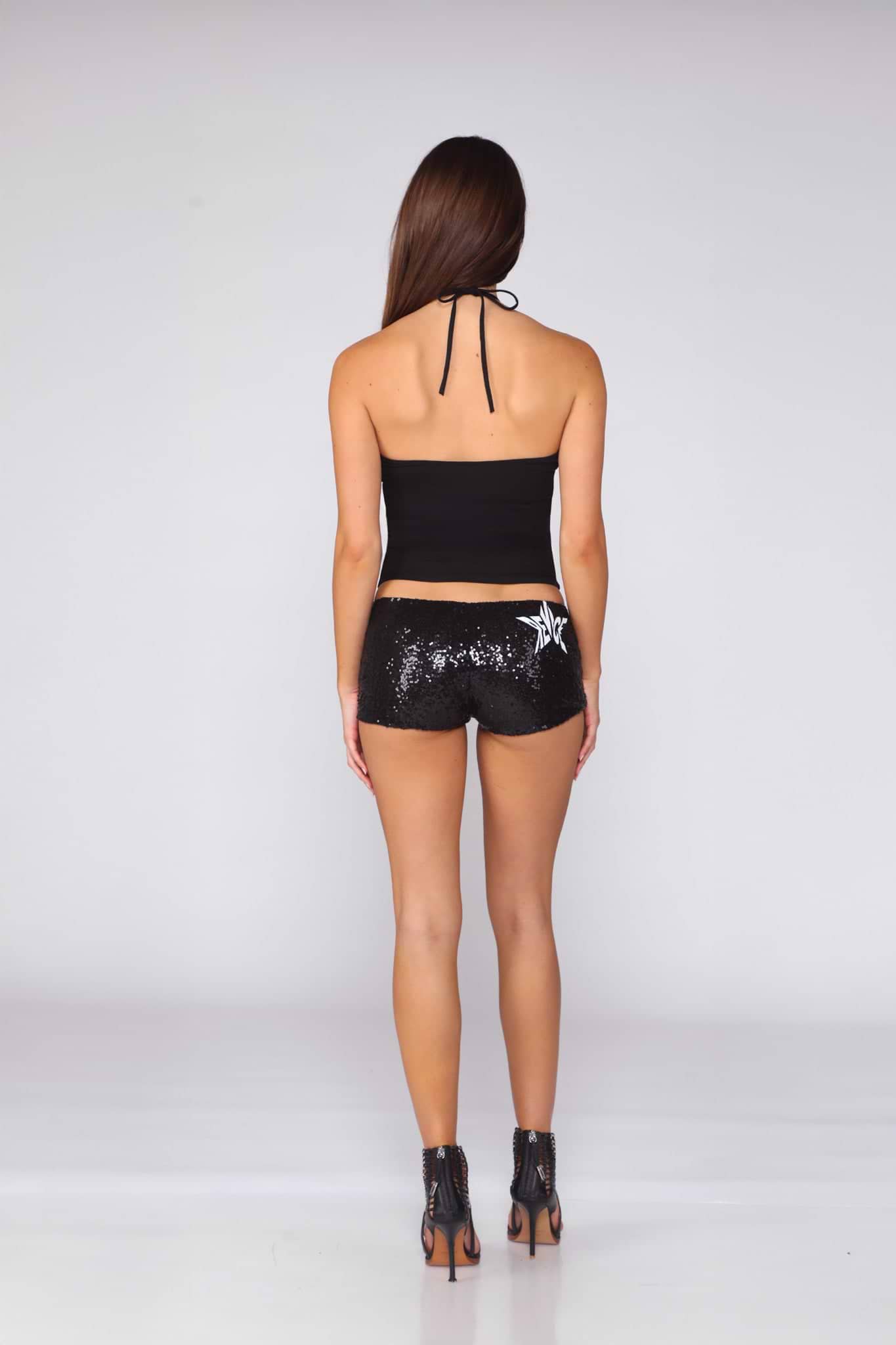 SPOTLIGHT SHORT / BLACK DIAMOND