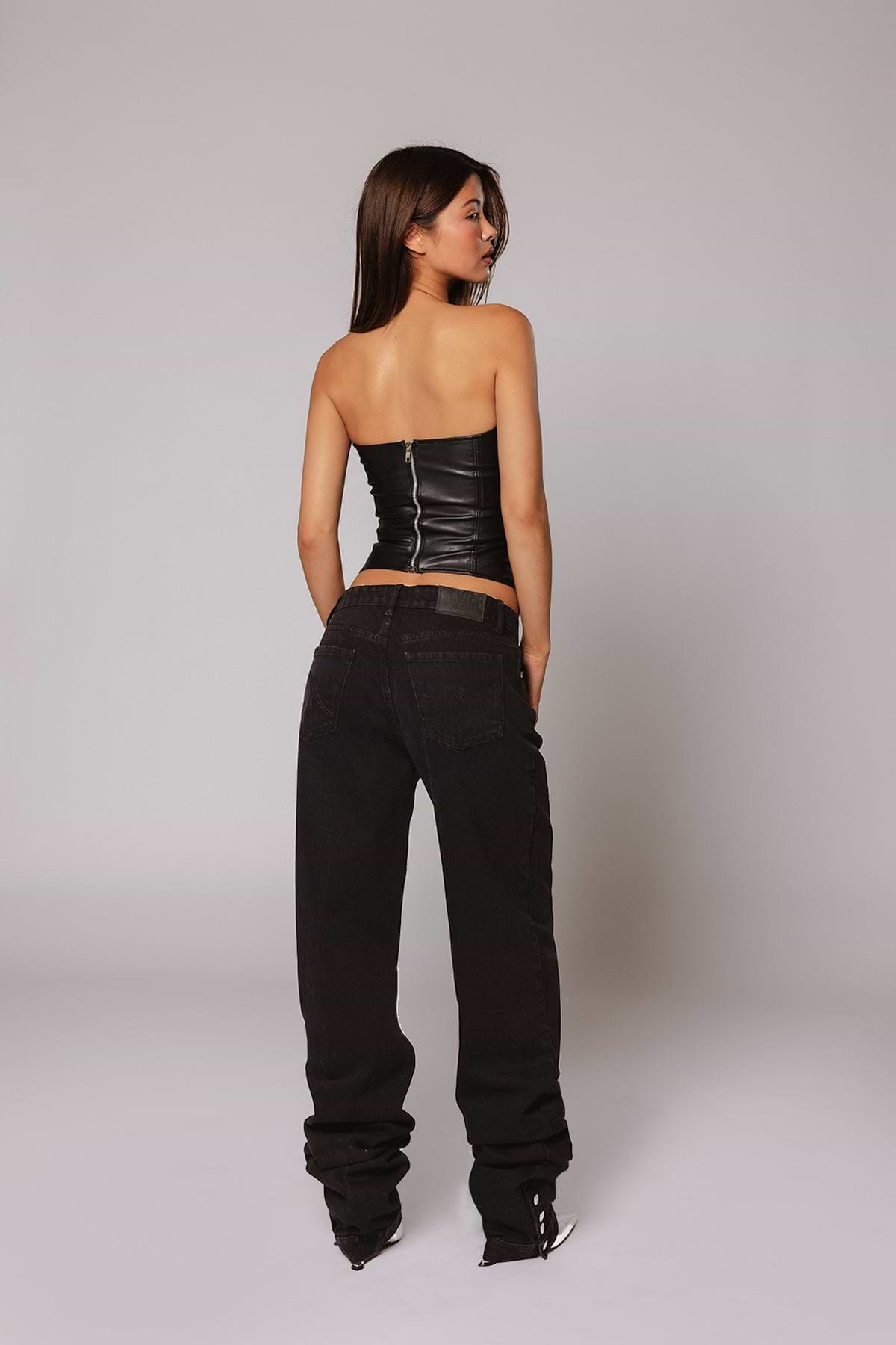 HUNTER JEAN / JET BLACK