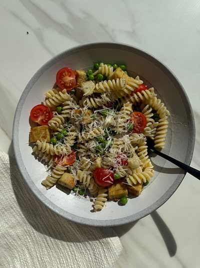 HealthyGirl Pasta Bowl (15-minute meal!)