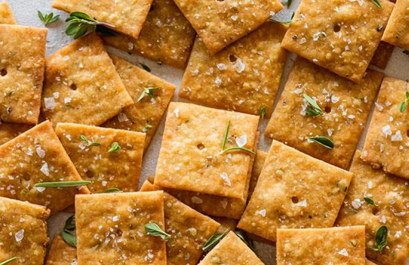 Vegan Cheesy Herb Crackers
