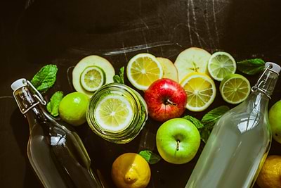 Lemon Water vs. Apple Cider Vinegar: Which One Is Better for Your Health?