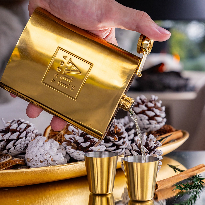 Au Gold Hip Flask
