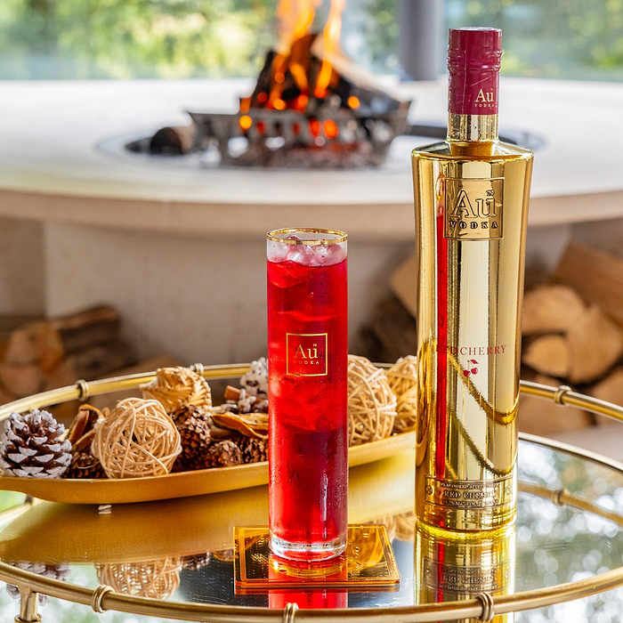 Au Vodka 70cl & Highrise Glass