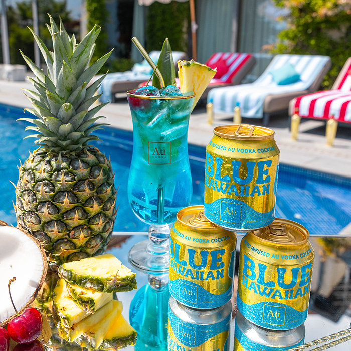 Au Vodka Blue Hawaiian Cocktail Cans - 12 Pack